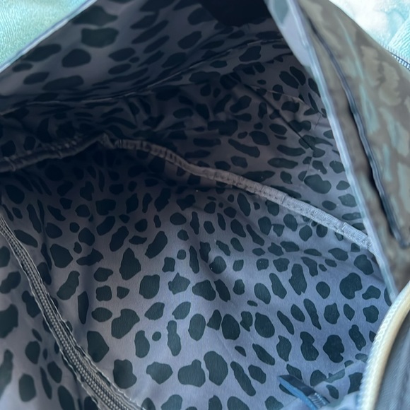 Stella and Dot Lady Boss handbag animal print - Picture 4 of 6